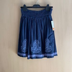 Zara basic women’s skirt, Size XS, brand new